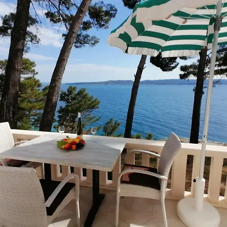 Josip Guest house 3*